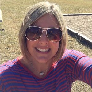 Meet your Posher, Melissa